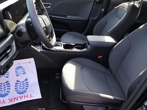 New 2025 Kia K4 LXS image 37