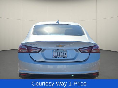 Used 2021 Chevrolet Malibu LT FWD image 8