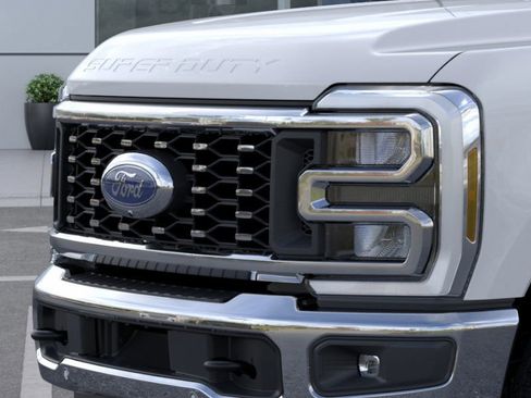 New 2026 Ford F350 Lariat w/ Lariat Ultimate Package image 17
