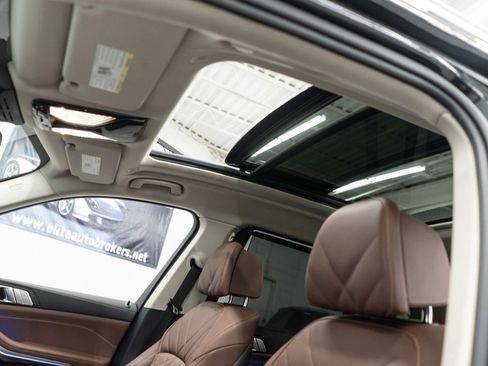 Used 2026 BMW X7 xDrive40i image 11
