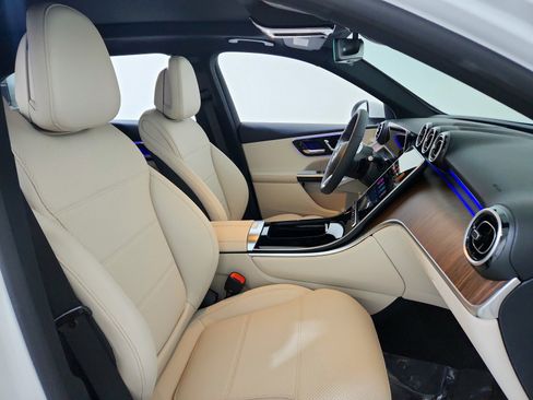New 2026 Mercedes-Benz GLC 300 image 10