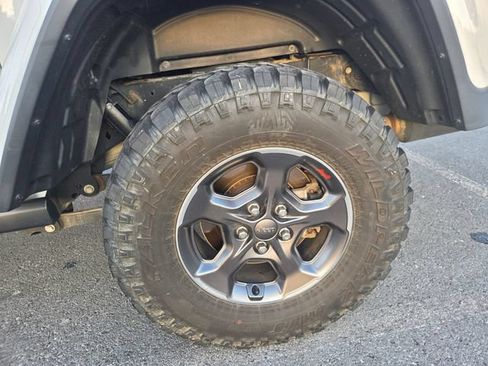 Used 2020 Jeep Gladiator Rubicon AWD/4WD image 29