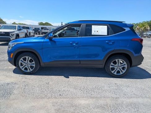Used 2021 Kia Seltos S FWD image 4