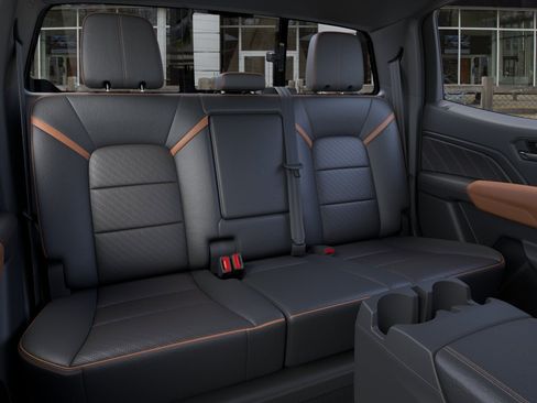 New 2026 GMC Canyon AT4 AWD/4WD image 17