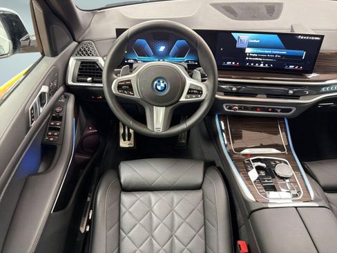 Used 2024 BMW X5 xDrive50e w/ M Sport Package image 27