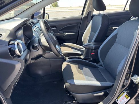 Used 2025 Nissan Versa SV FWD image 24