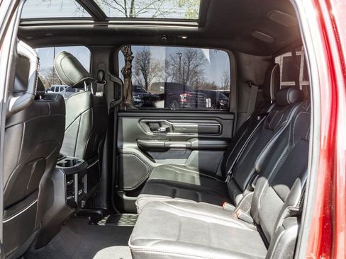 Used 2022 RAM 1500 Limited w/ Body-Colour Bumper Group image 28