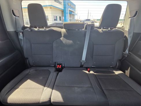 Used 2021 Chevrolet Silverado 2500 Custom w/ Custom Value Package image 26