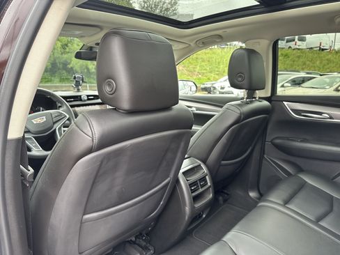Used 2018 Cadillac XT5 Luxury AWD/4WD image 26