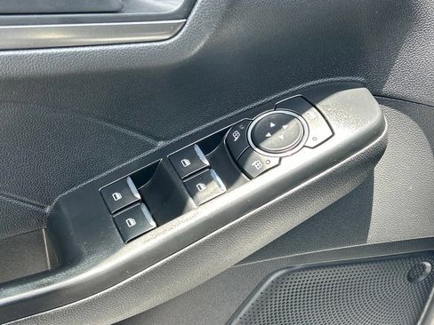 Used 2025 Ford Escape Active FWD image 18