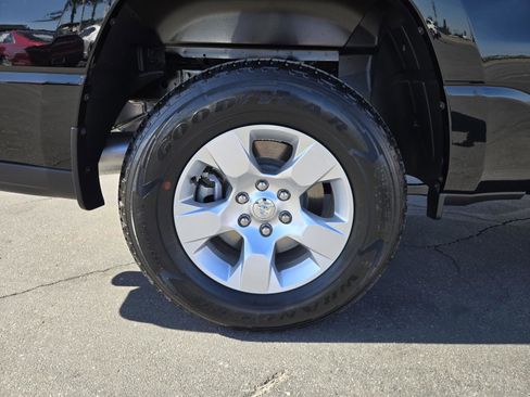 New 2026 RAM 1500 Tradesman image 32
