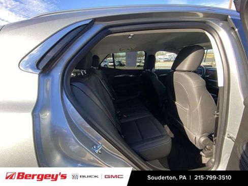 Certified 2025 Buick Envision Preferred image 30