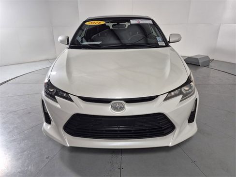 Used 2016 Scion tC Base image 7