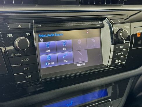 Used 2015 Toyota Corolla S FWD image 22