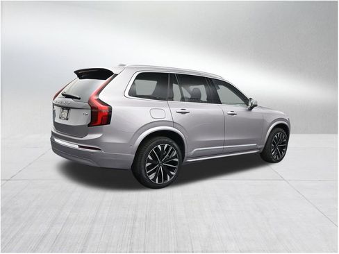 New 2026 Volvo XC90 T8 Ultra AWD/4WD image 5