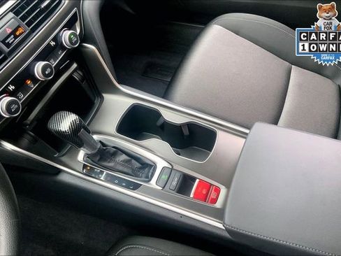 Used 2022 Honda Accord LX image 17
