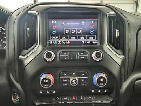 Used 2021 GMC Sierra 1500 AT4 w/ AT4 Preferred Package AWD/4WD image 29