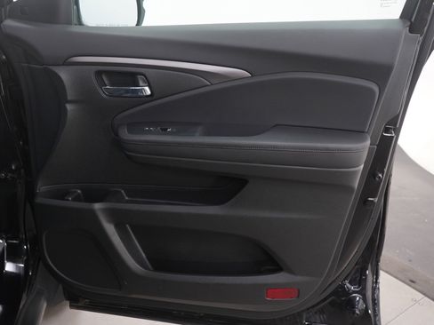 Used 2021 Honda Pilot EX-L image 12