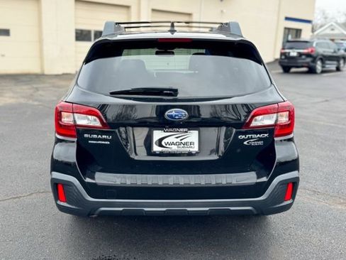 Used 2018 Subaru Outback 2.5i Premium image 7