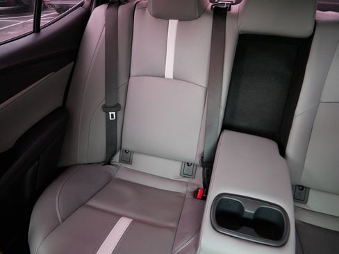 Certified 2025 Toyota Camry SE w/ Convenience Package image 12