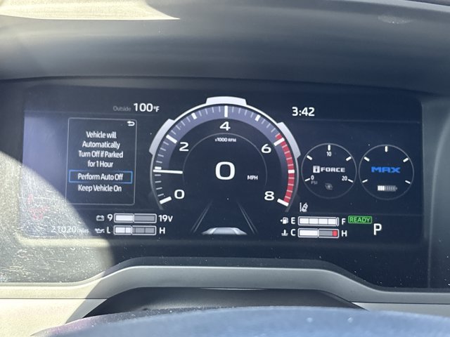 Used 2024 Toyota Sequoia Capstone AWD/4WD image 30