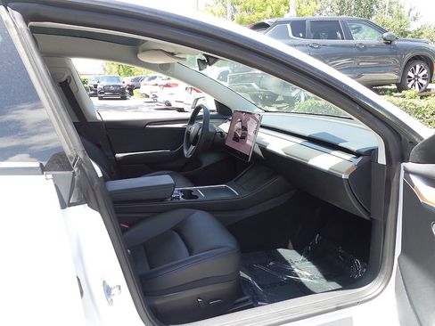 Used 2023 Tesla Model 3 Standard Range RWD image 24
