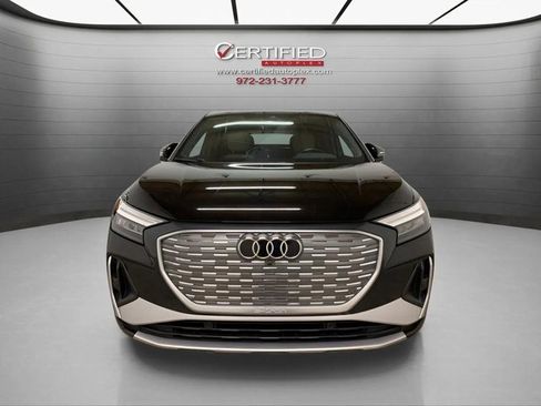 Used 2024 Audi Q4 e-tron Premium Plus w/ Premium Plus image 2