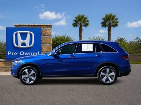 Used 2022 Mercedes-Benz GLC 300 image 3