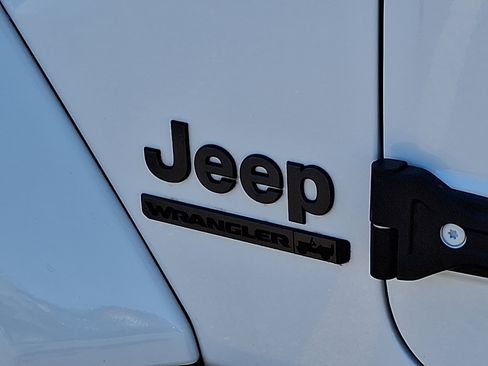 Certified 2021 Jeep Wrangler Unlimited Sport AWD/4WD image 30