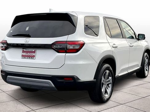 Used 2023 Honda Pilot EX-L image 16