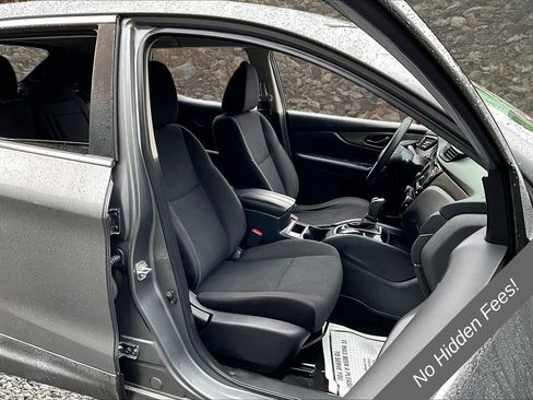 Used 2020 Nissan Rogue Sport S FWD image 7
