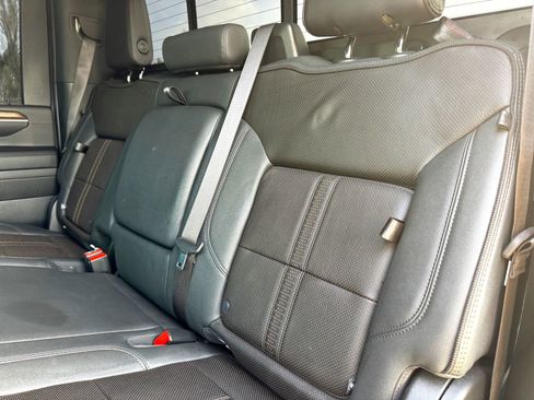 Used 2024 Chevrolet Silverado 3500 High Country w/ High Country Premium Package image 20