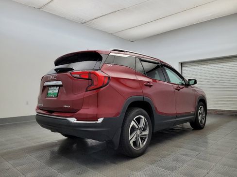 Used 2019 GMC Terrain SLT w/ Preferred Package image 9
