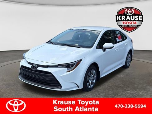 New 2026 Toyota Corolla LE FWD image 3