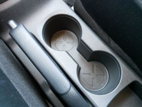 Certified 2024 Nissan Kicks S image 32