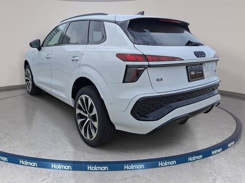 New 2026 Audi Q3 quattro 2.0T AWD/4WD image 2