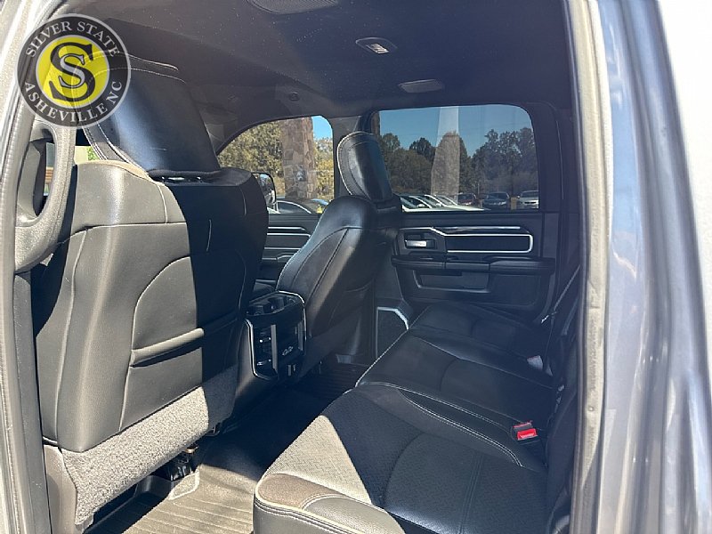 Used 2019 RAM 2500 Laramie w/ Night Edition AWD/4WD image 12