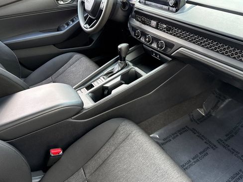 Certified 2024 Honda Accord LX image 32