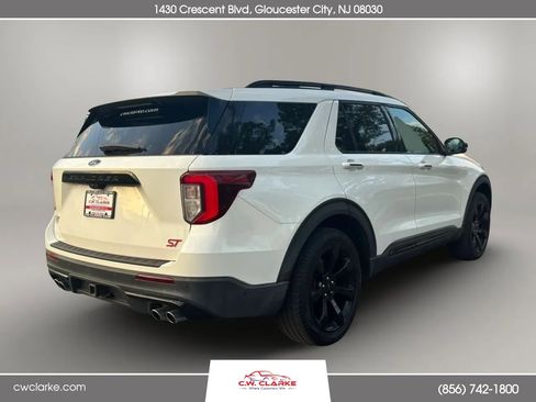 Used 2020 Ford Explorer ST w/ ST Street Pack image 4