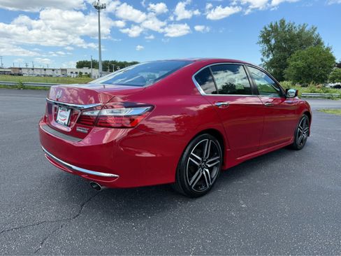 Used 2017 Honda Accord Sport Special Edition image 8