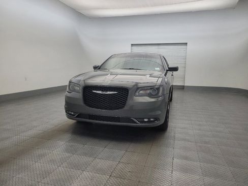 Used 2019 Chrysler 300 S image 15