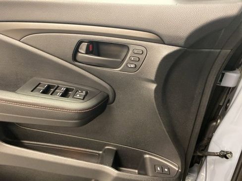 Certified 2025 Honda Passport TrailSport image 20