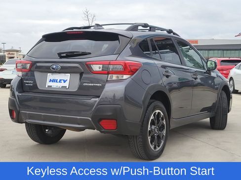 Used 2021 Subaru Crosstrek 2.0i Premium w/ Moonroof Package image 4