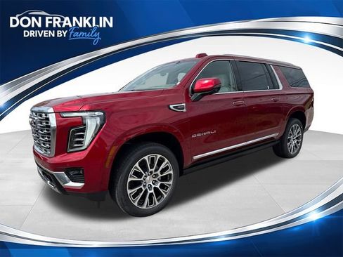 New 2026 GMC Yukon XL Denali w/ Denali Reserve Package AWD/4WD image 1