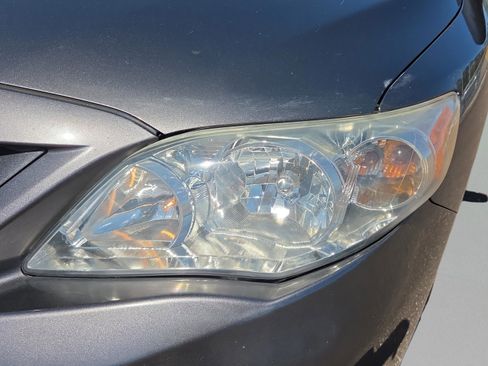 Used 2013 Toyota Corolla L image 22