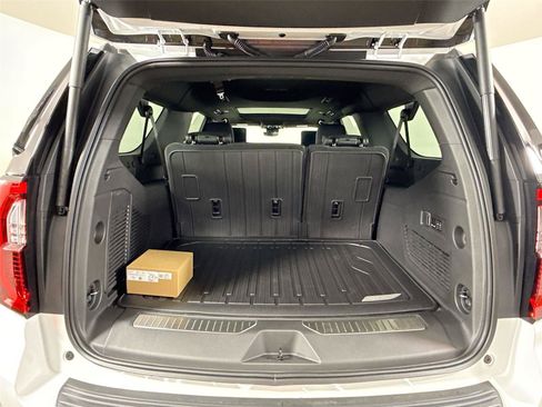 New 2026 GMC Yukon XL Denali w/ Denali Reserve Package AWD/4WD image 22