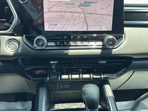 New 2025 GMC Canyon Elevation w/ Convenience Package image 33