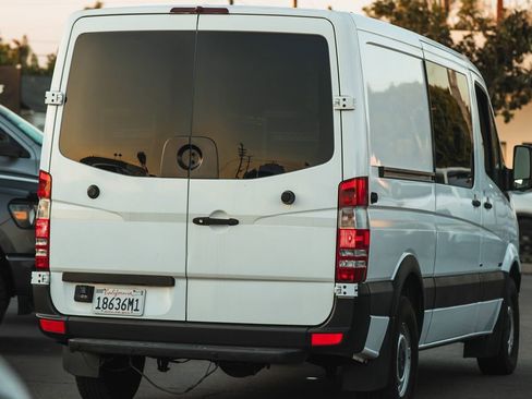 Used 2012 Mercedes-Benz Sprinter 2500 w/ Additional Battery Pkg image 8