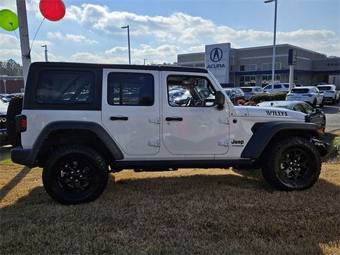 Used 2021 Jeep Wrangler Unlimited Sport image 12