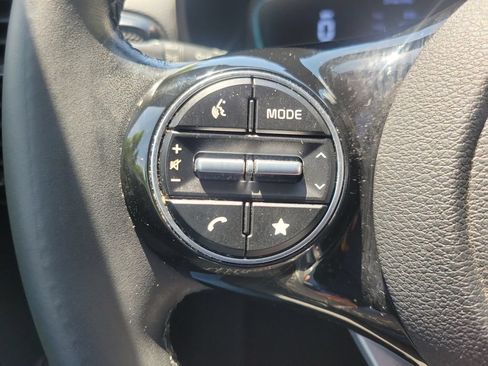 Certified 2025 Kia Soul EX FWD image 22